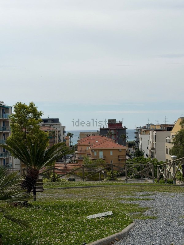 appartamento in vendita a Pietra Ligure