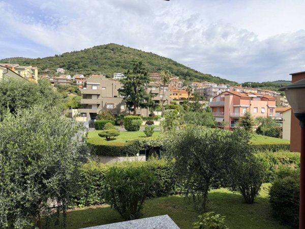 appartamento in vendita a Pietra Ligure