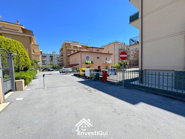 casa indipendente in vendita a Pietra Ligure in zona Santa Corona