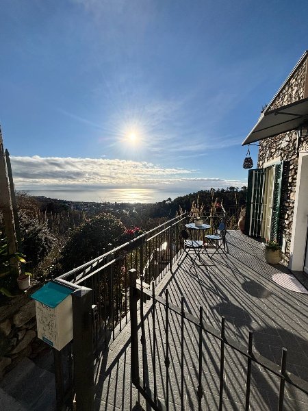 casa indipendente in vendita a Pietra Ligure in zona Ranzi