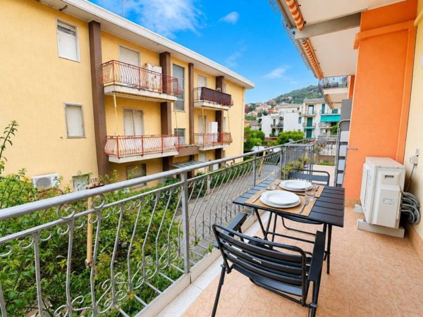 appartamento in vendita a Pietra Ligure
