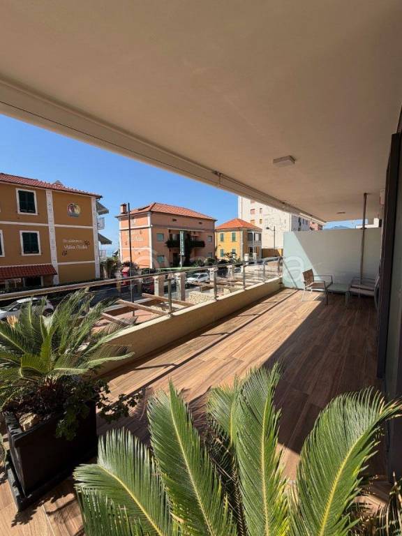 appartamento in vendita a Pietra Ligure
