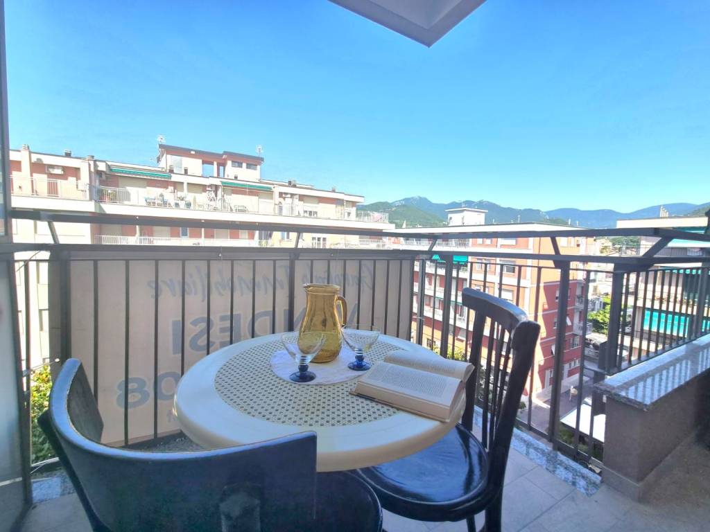 appartamento in vendita a Pietra Ligure in zona Santa Corona