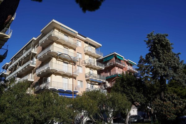 appartamento in vendita a Pietra Ligure in zona Santa Corona