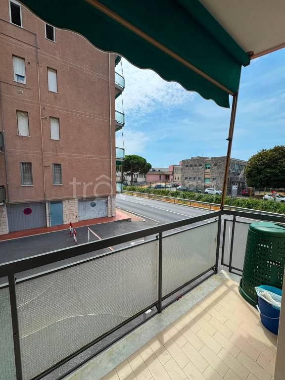 appartamento in vendita a Pietra Ligure in zona Santa Corona