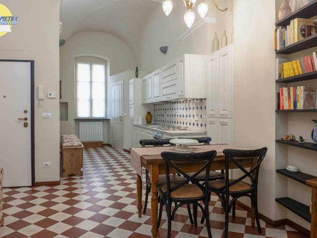 casa indipendente in vendita a Pietra Ligure