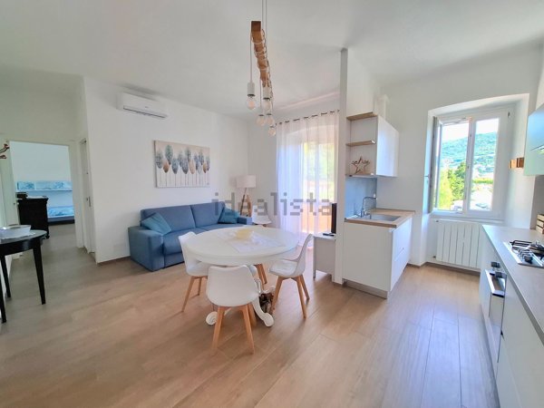 appartamento in vendita a Pietra Ligure in zona Santa Corona