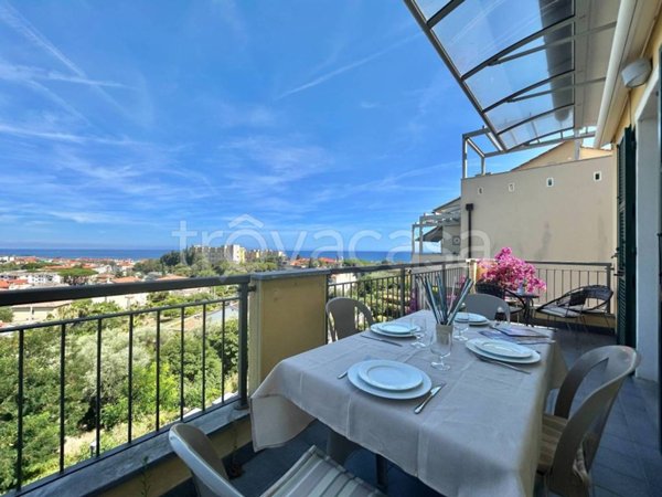 appartamento in vendita a Pietra Ligure in zona Santa Corona