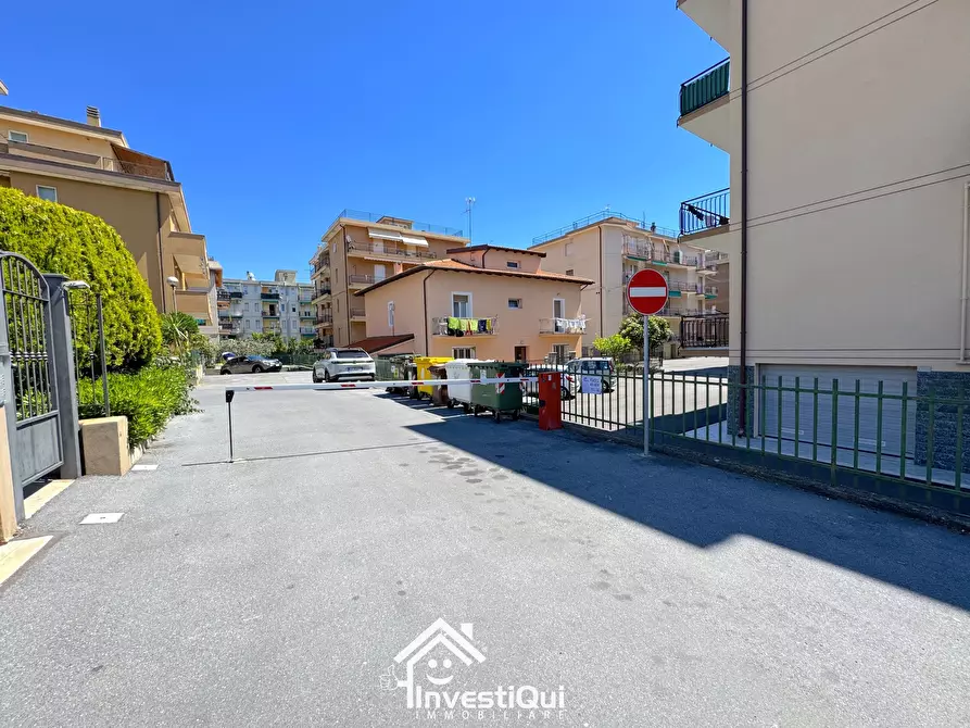 casa indipendente in vendita a Pietra Ligure in zona Santa Corona