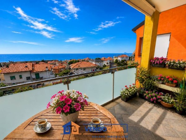 appartamento in vendita a Pietra Ligure