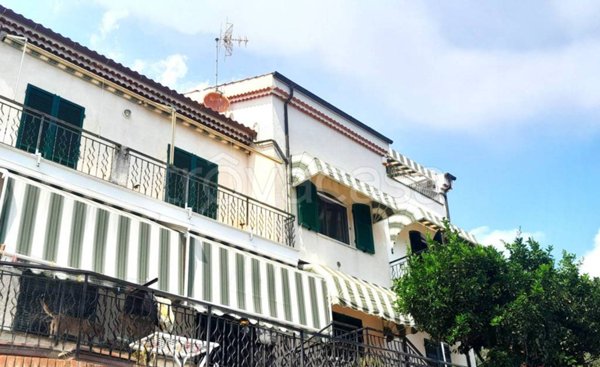 appartamento in vendita a Pietra Ligure in zona Santa Corona