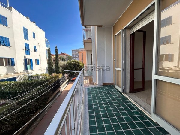 appartamento in vendita a Pietra Ligure in zona Santa Corona