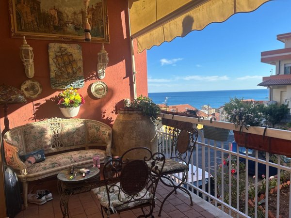 appartamento in vendita a Pietra Ligure in zona Santa Corona