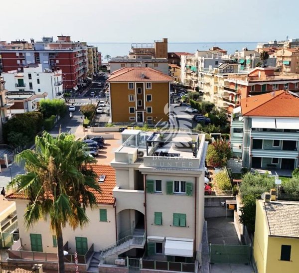 appartamento in vendita a Pietra Ligure in zona Santa Corona