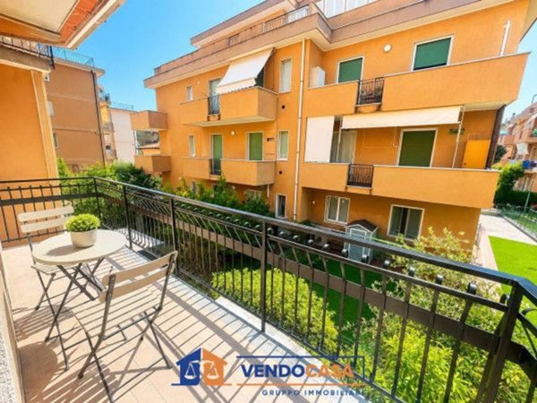 appartamento in vendita a Pietra Ligure in zona Santa Corona
