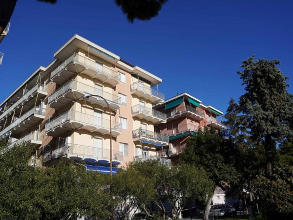 appartamento in vendita a Pietra Ligure in zona Santa Corona