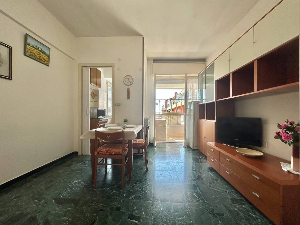 appartamento in vendita a Pietra Ligure in zona Santa Corona