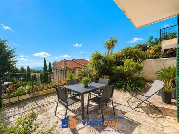 appartamento in vendita a Pietra Ligure in zona Santa Corona