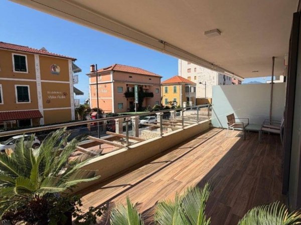 appartamento in vendita a Pietra Ligure