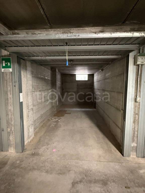 box auto in vendita a Pietra Ligure in zona Santa Corona