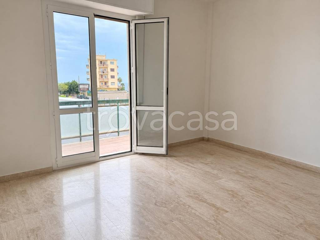 appartamento in vendita a Pietra Ligure in zona Santa Corona