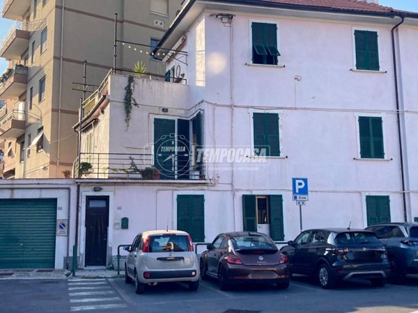 appartamento in vendita a Pietra Ligure in zona Santa Corona