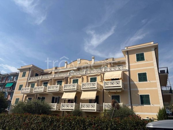 appartamento in vendita a Pietra Ligure in zona Santa Corona