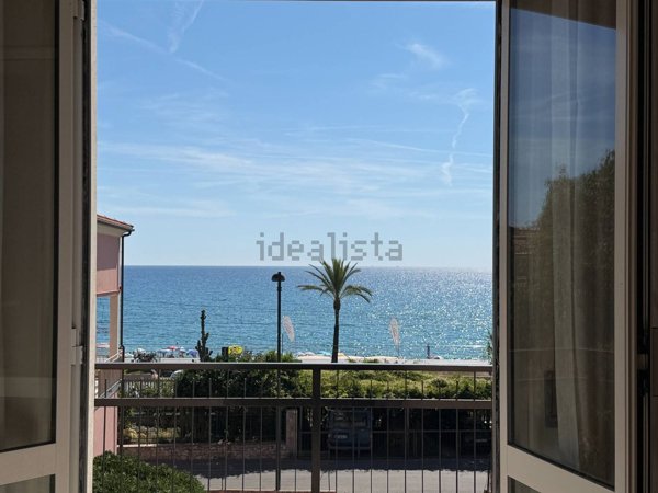 appartamento in vendita a Pietra Ligure