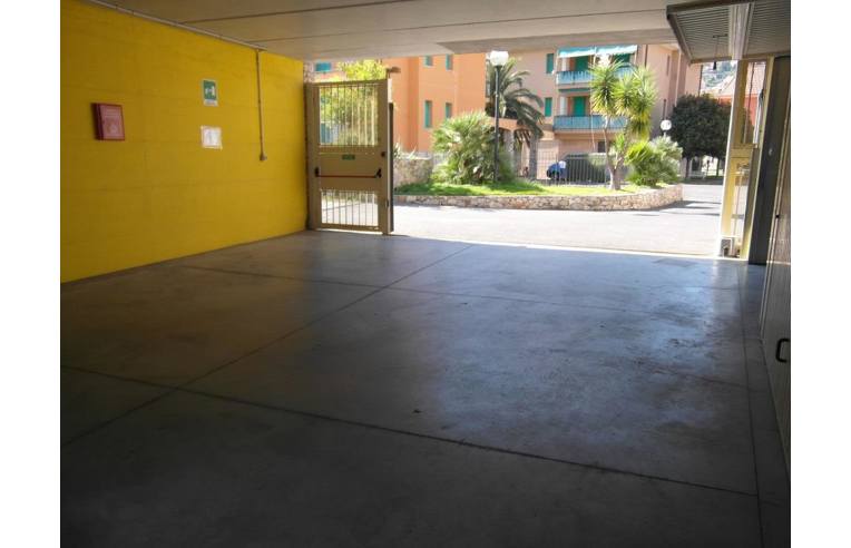 box auto in vendita a Pietra Ligure