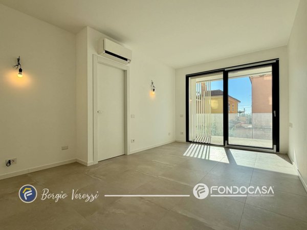 appartamento in vendita a Pietra Ligure in zona Santa Corona
