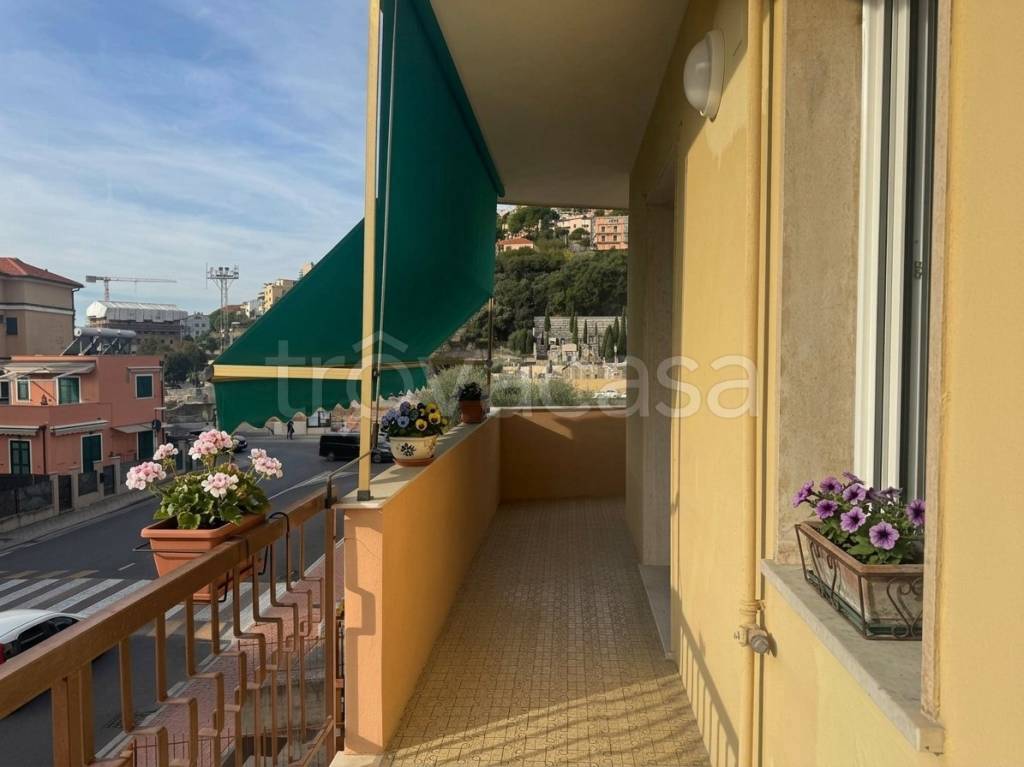 appartamento in vendita a Pietra Ligure in zona Santa Corona