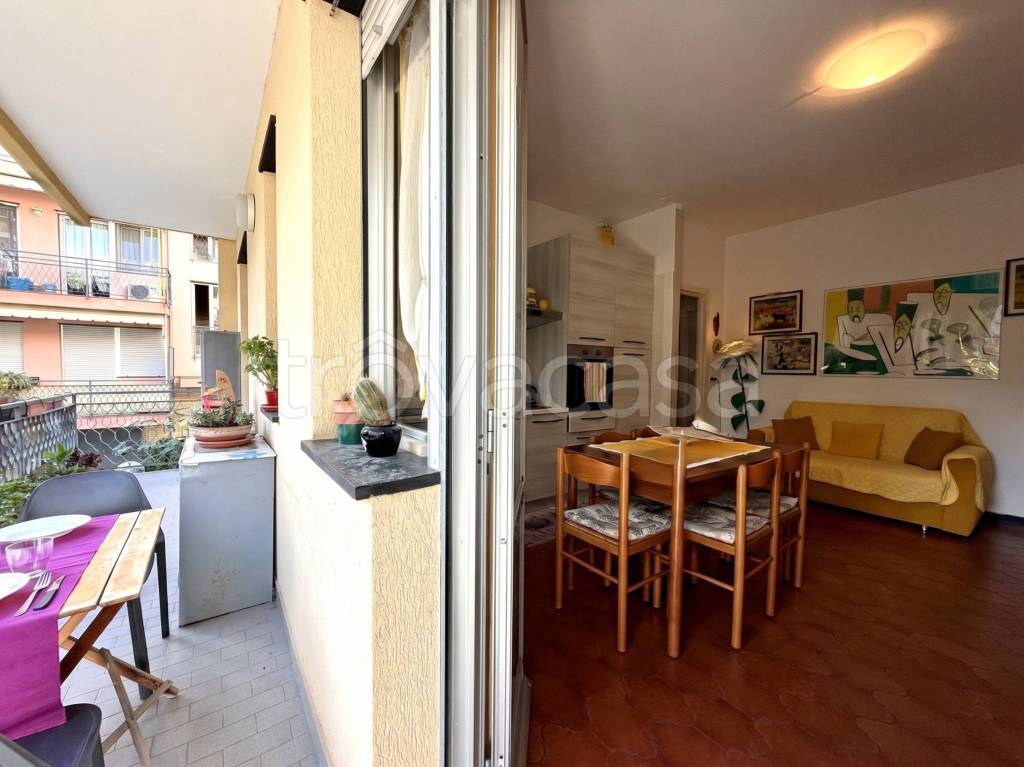 appartamento in vendita a Pietra Ligure in zona Santa Corona