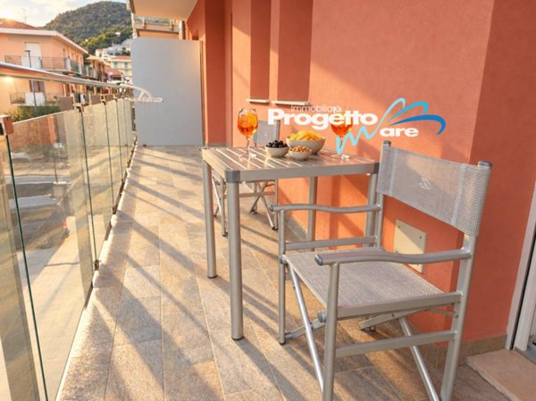 appartamento in vendita a Pietra Ligure in zona Santa Corona