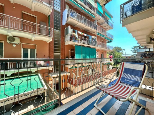 appartamento in vendita a Pietra Ligure in zona Santa Corona