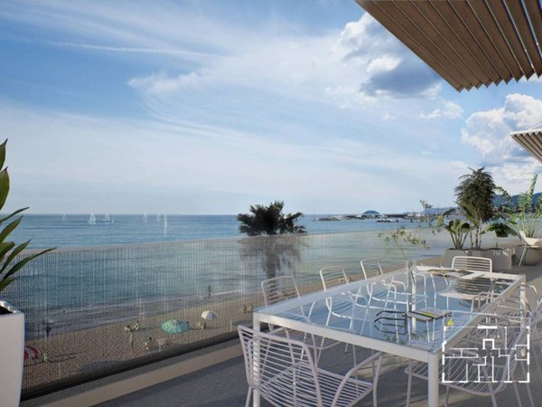 appartamento in vendita a Pietra Ligure in zona Santa Corona