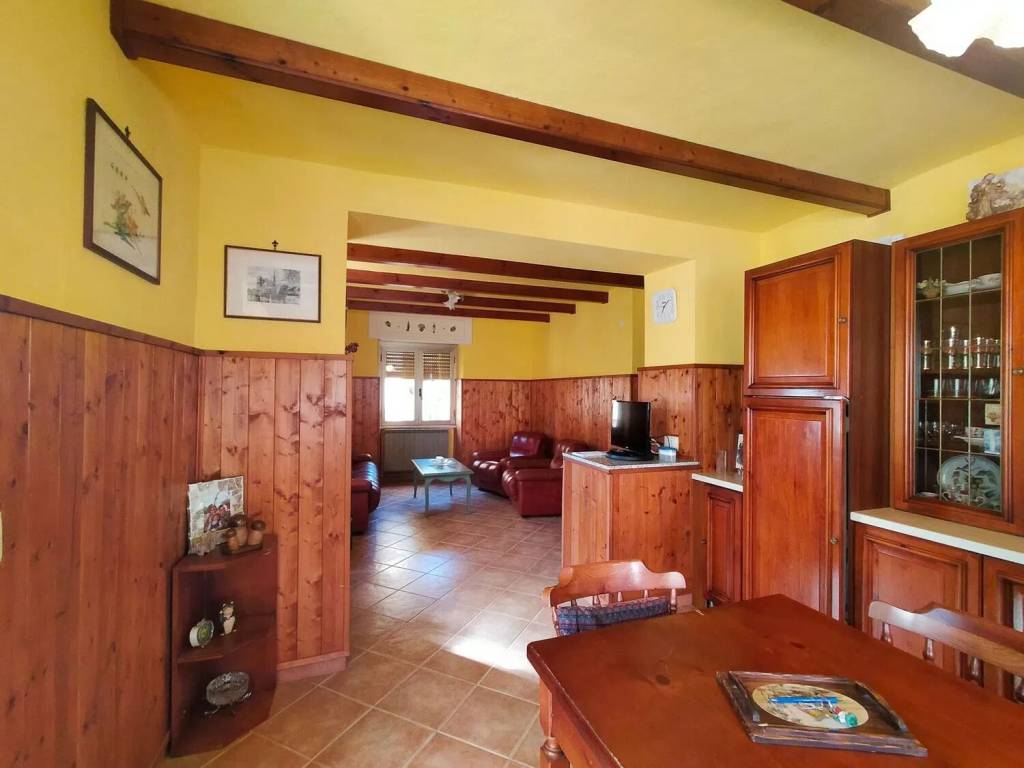 appartamento in vendita a Plodio in zona Piani
