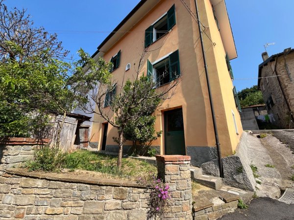 appartamento in vendita a Plodio in zona Piani