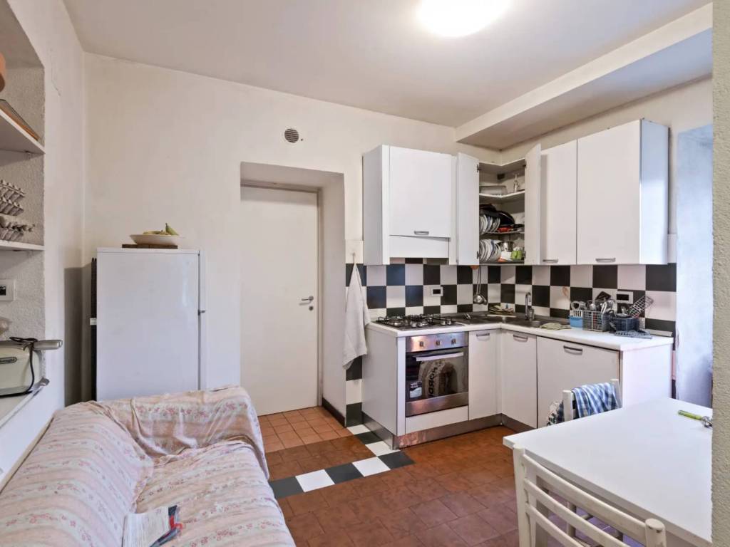 casa indipendente in vendita a Pontinvrea