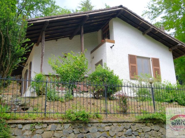 casa indipendente in vendita a Pontinvrea