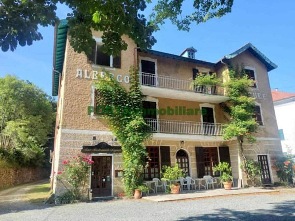 intera palazzina in vendita a Pontinvrea