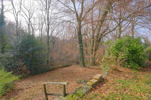 casa indipendente in vendita a Pontinvrea