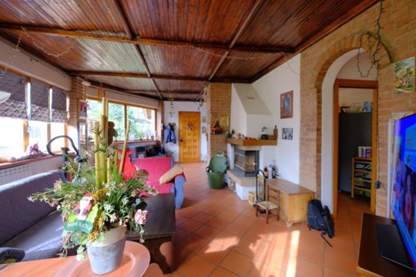 casa indipendente in vendita a Pontinvrea