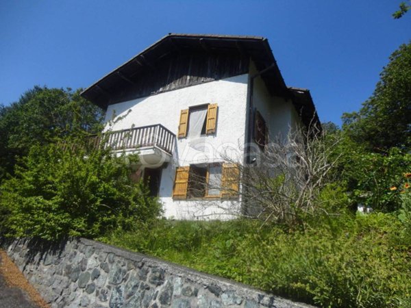 casa indipendente in vendita a Pontinvrea