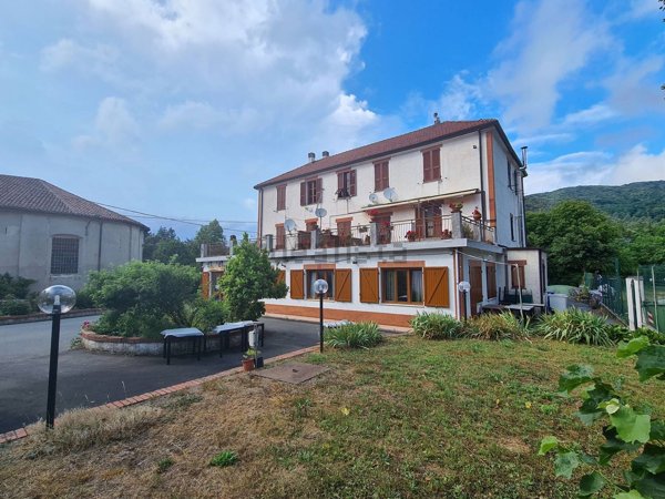 appartamento in vendita a Pontinvrea