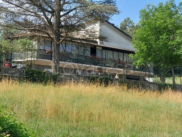 casa indipendente in vendita a Pontinvrea