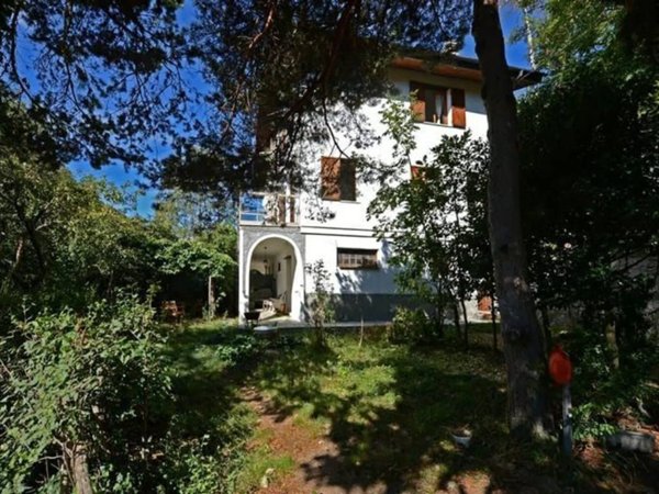 casa indipendente in vendita a Pontinvrea