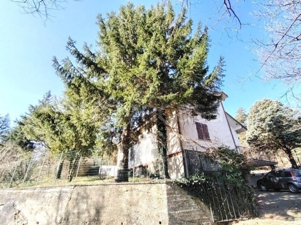 casa indipendente in vendita a Pontinvrea