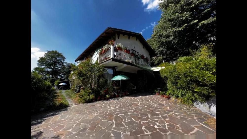 casa indipendente in vendita a Pontinvrea