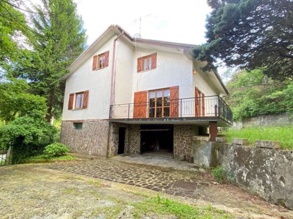 casa indipendente in vendita a Pontinvrea