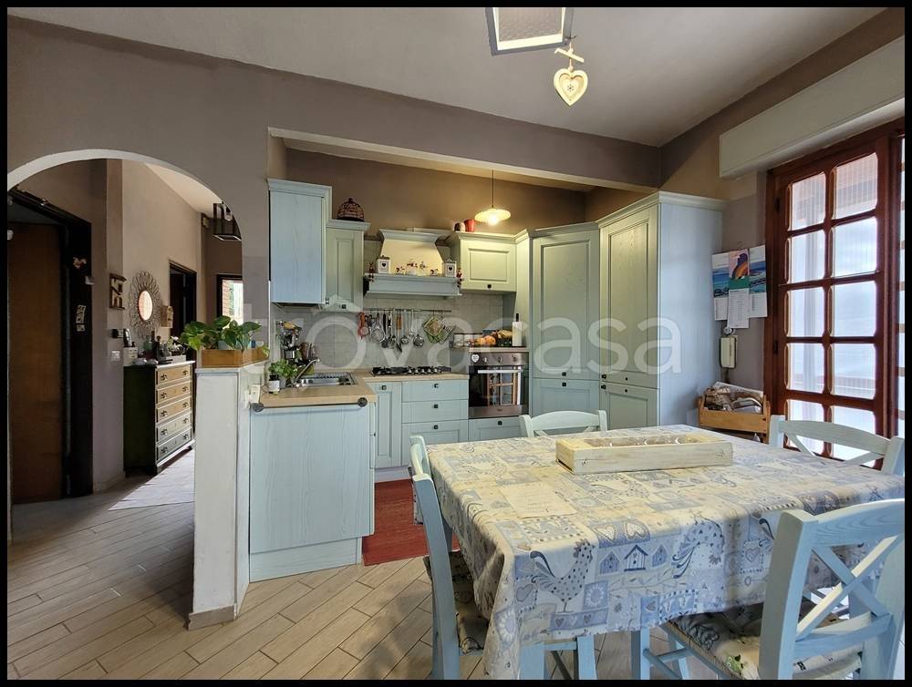 casa indipendente in vendita a Pontinvrea